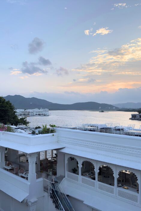 Lago Pichola al atardecer