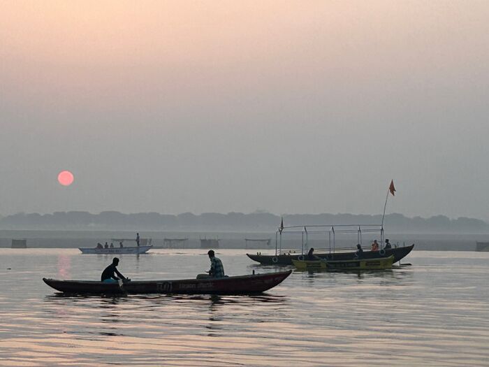 Amanecer en el Ganges